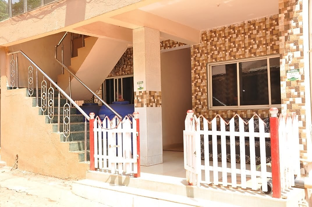 Photos of Relax Inn, Matheran Guest House in Matheran