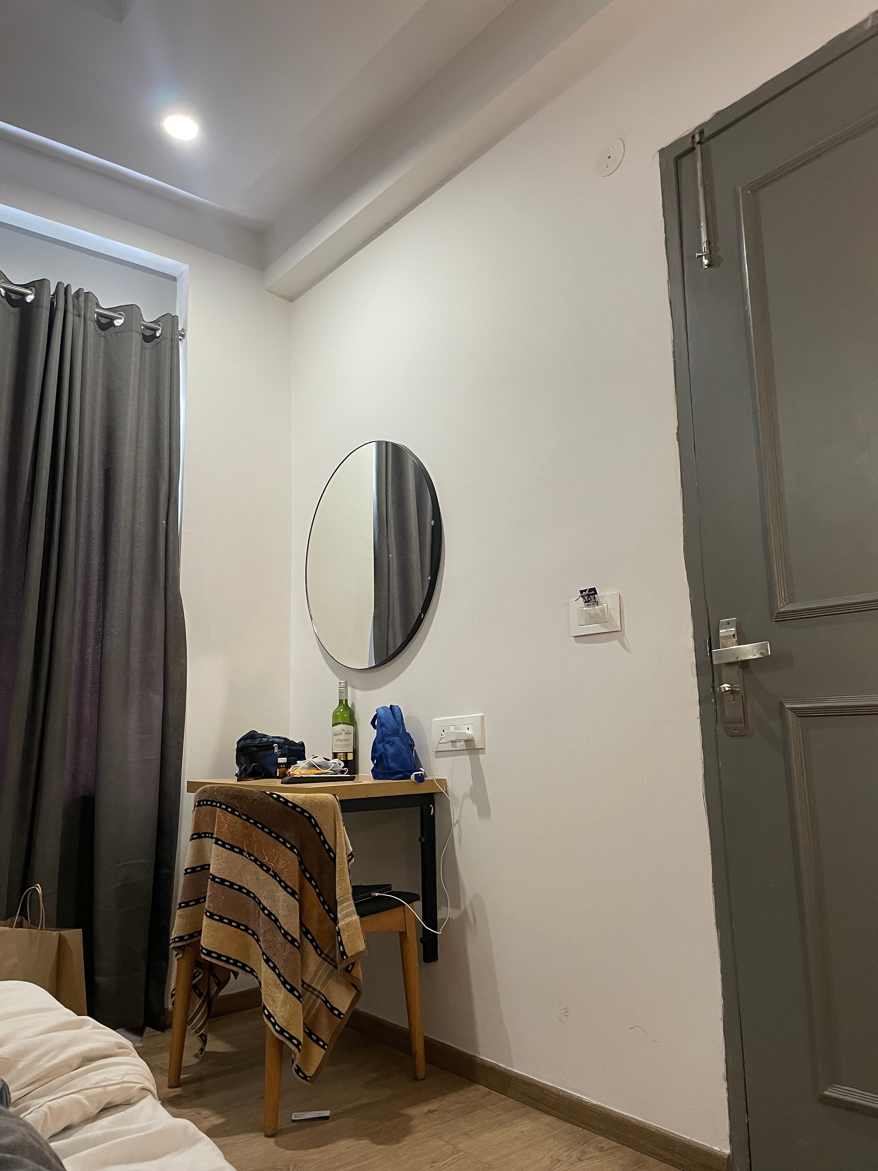 Photos of Super Townhouse Sector 57 Near Bestech Central Square Mall