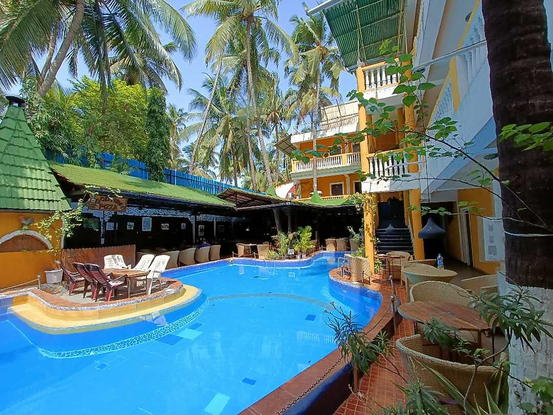 Castle House Calangute 𝗕𝗢𝗢𝗞 Goa Hotel 𝘄𝗶𝘁𝗵 𝗙𝗥𝗘𝗘 𝗖𝗮𝗻𝗰𝗲𝗹𝗹𝗮𝘁𝗶𝗼𝗻