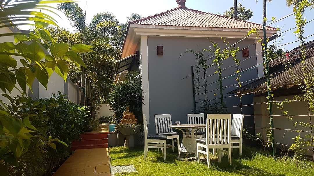 Crown Villa Vagator Rooms Near the Beach Best Rates on Goa Hotel Deals