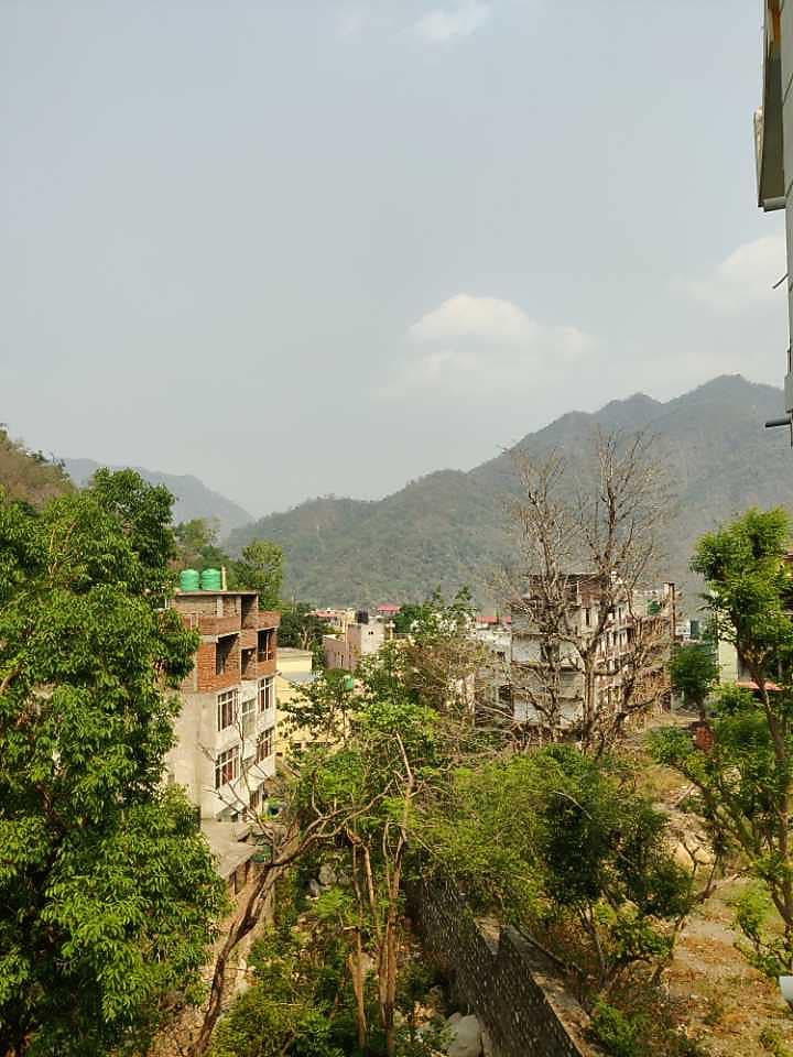 Hill Hoppers Private Rooms & Dorms 100 Money Back Rishikesh Hostel