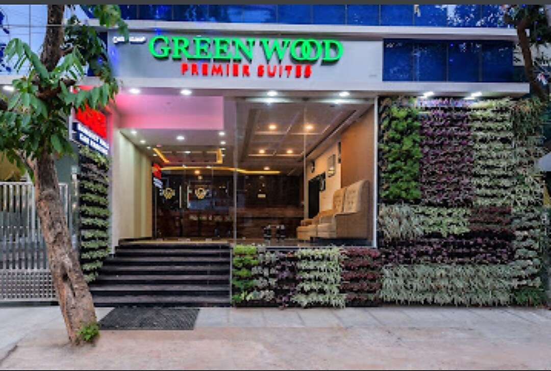 Treebo Trend Greenwood Premier Suites Old Airport Road 𝗕𝗢𝗢𝗞 Bangalore