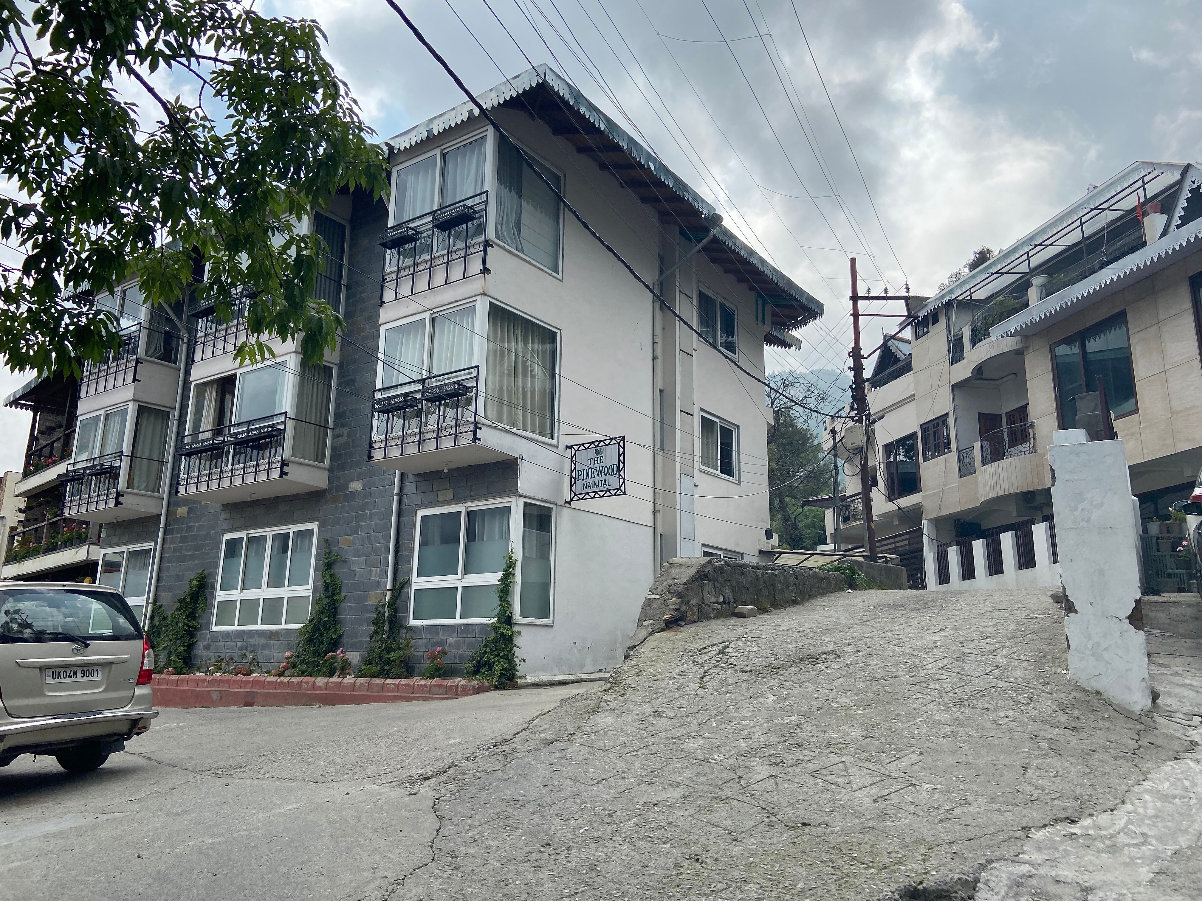 The Bungalows Pine Wood Nainital By Leisure Hotels Best Rates On Nainital Hotel Deals Reviews Photos