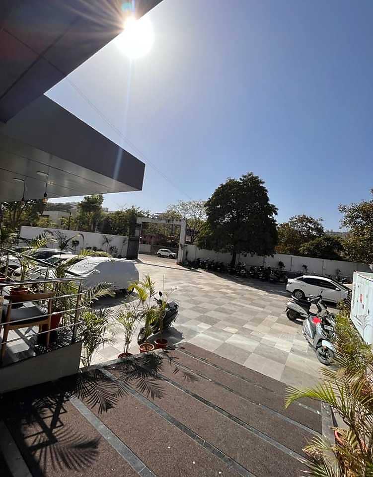 Photos of Swagstay Hotel Ownhouse 181 Hotel in Nagpur