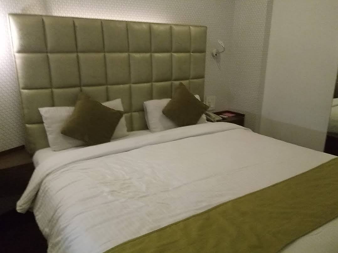 New Leaf Hotel Best Rates on Pune Hotel Deals, Reviews & Photos