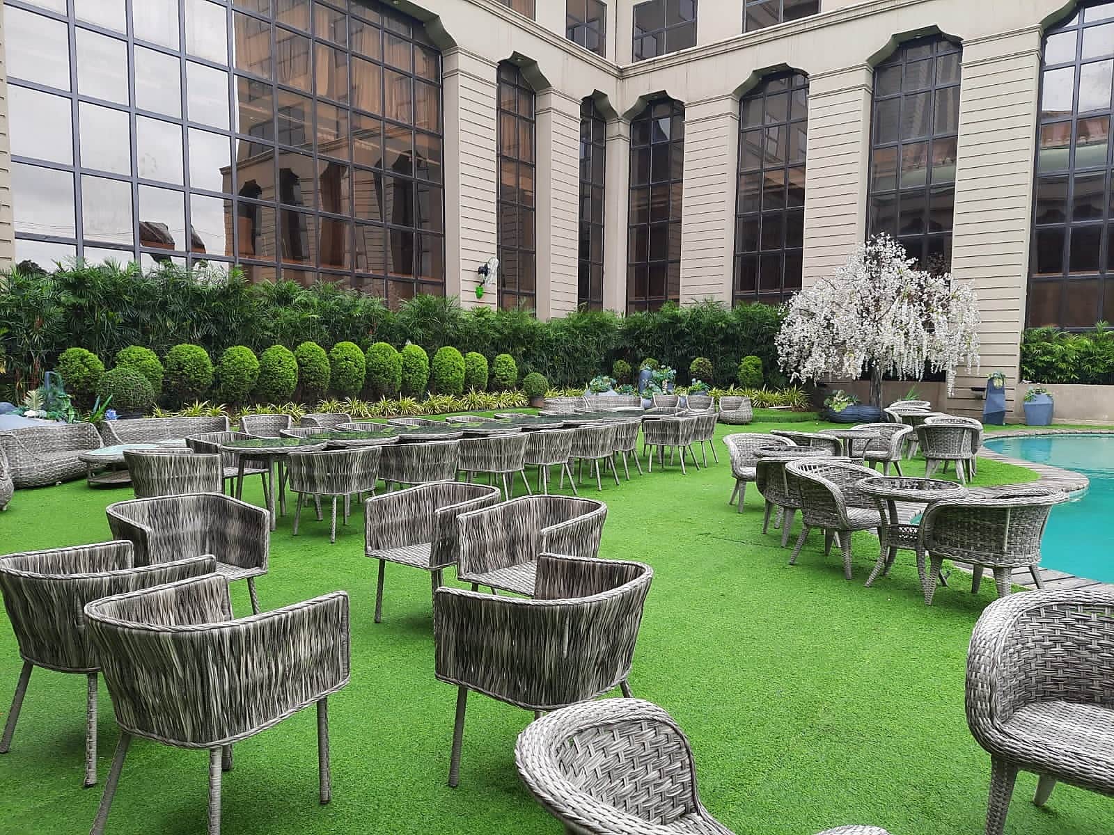 Hotel Shawn Elizey Best Rates on Jabalpur Hotel Deals, Reviews & Photos