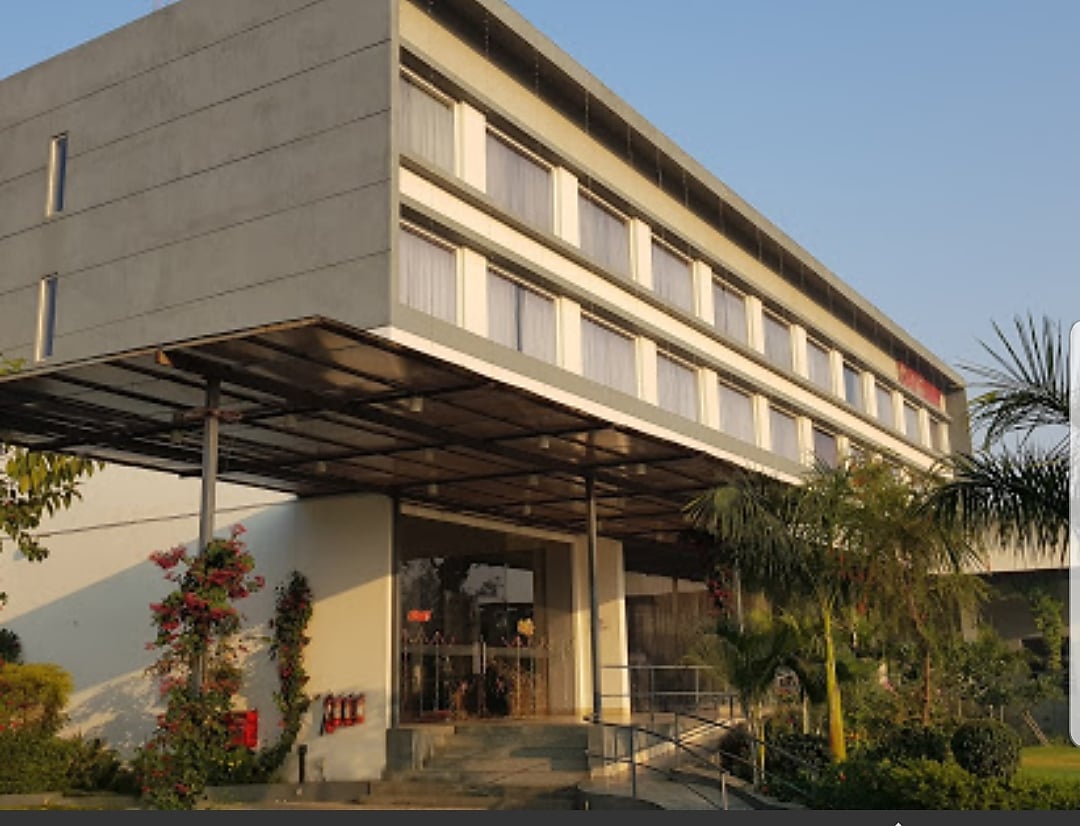 The Gateway Hotel Balaghat Road, Gondia Best Rates on Gondia Hotel