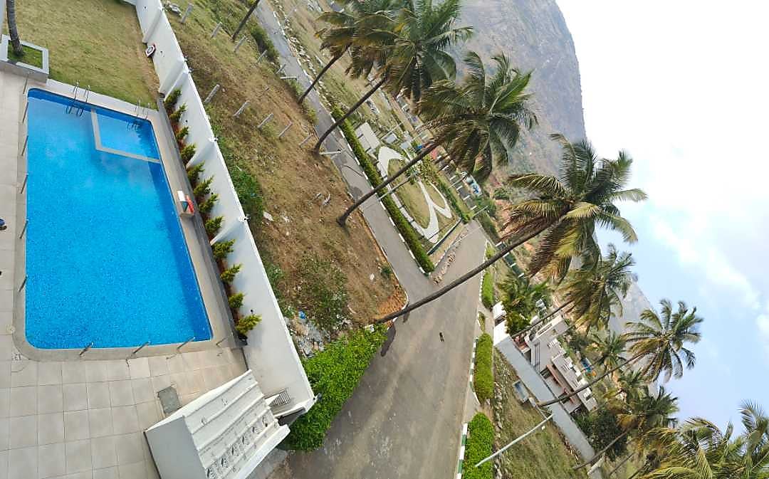 SILVER CLOUD 𝗕𝗢𝗢𝗞 Nandi Hills Hotel 𝘄𝗶𝘁𝗵 𝗙𝗥𝗘𝗘 𝗖𝗮𝗻𝗰𝗲𝗹𝗹𝗮𝘁𝗶𝗼𝗻