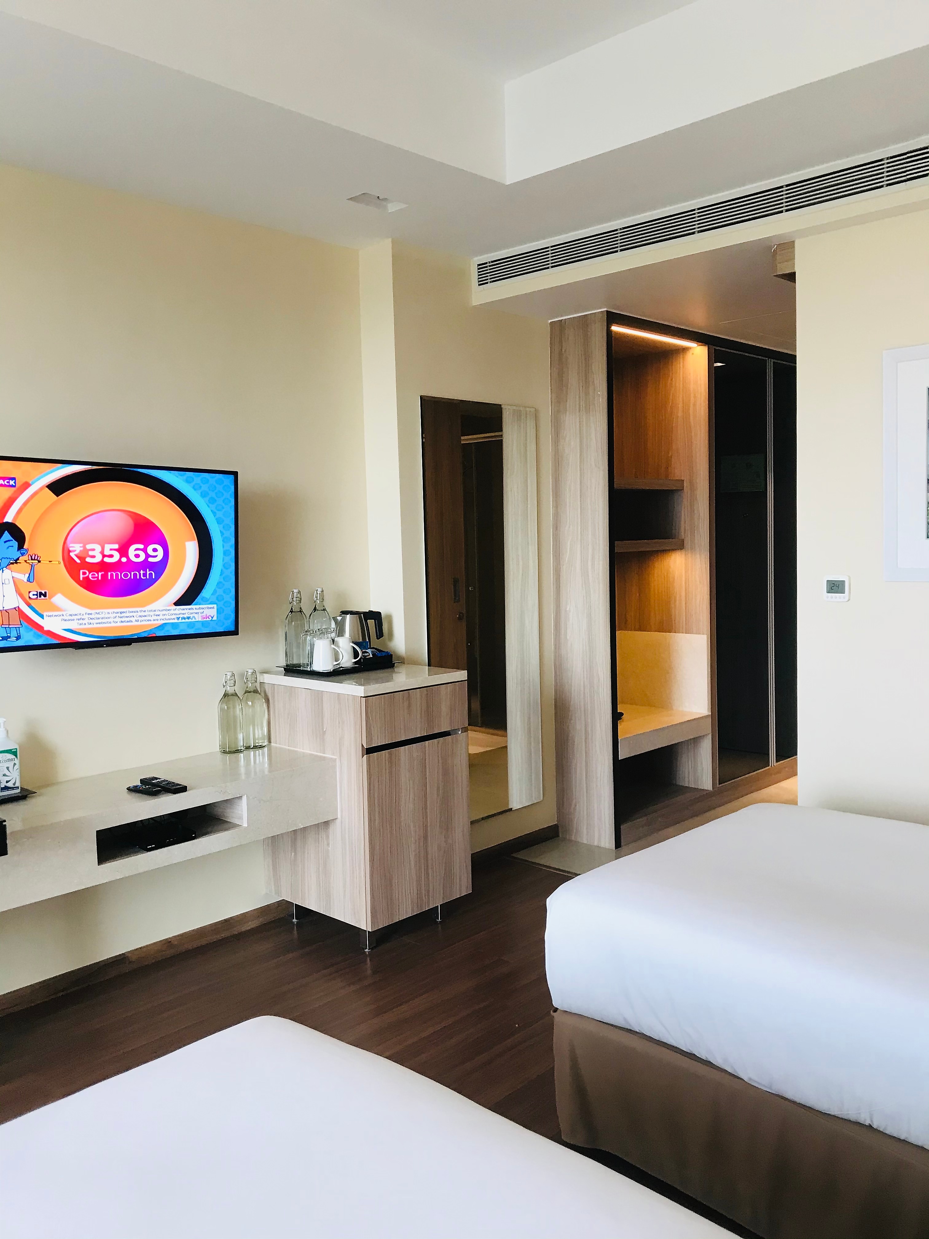 O by Tamara Thiruvananthapuram Hotel Price, Address & Reviews