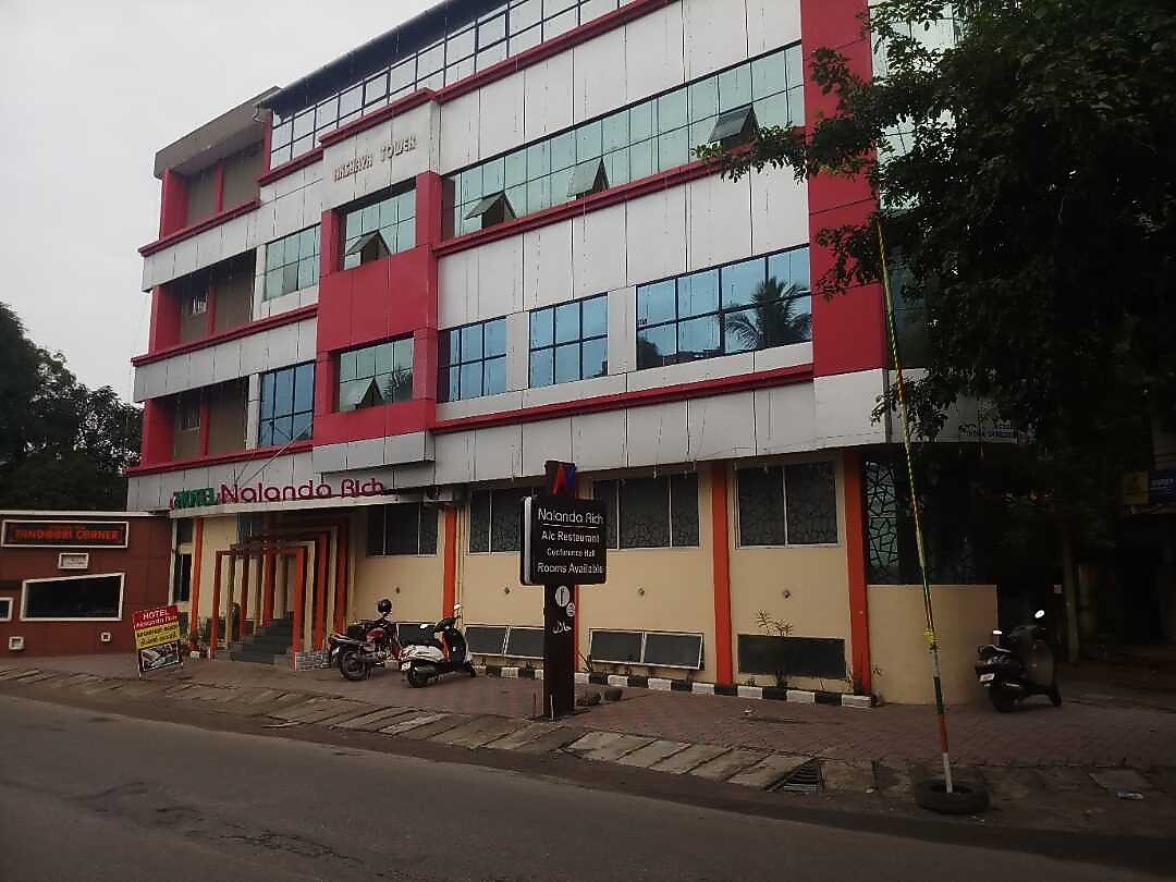 Nalanda Inn 100 Money Back 𝗕𝗢𝗢𝗞 Palakkad Hotel 𝘄𝗶𝘁𝗵 ₹𝟬 𝗣𝗔𝗬𝗠𝗘𝗡𝗧