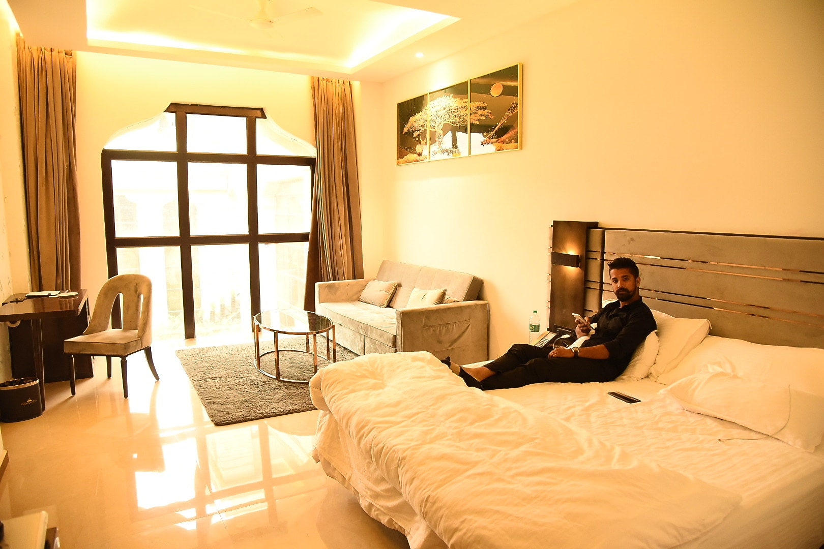 Hotel Shawn Elizey Jabalpur Hotel, FREE Cancellation*, Price, Address & Reviews