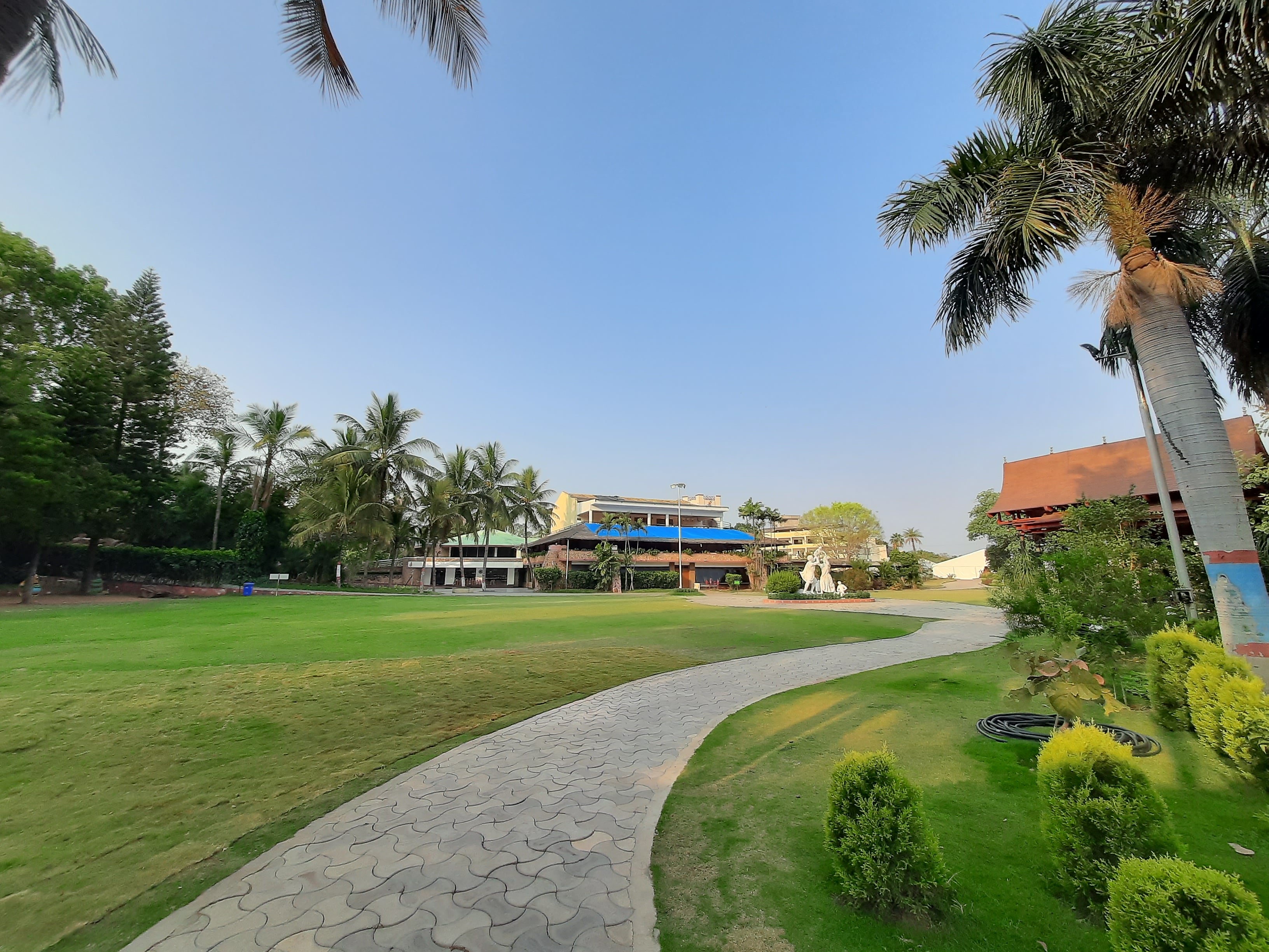 Pragati Resorts 𝗕𝗢𝗢𝗞 Chevella Resort 𝘄𝗶𝘁𝗵 ₹𝟬 𝗣𝗔𝗬𝗠𝗘𝗡𝗧