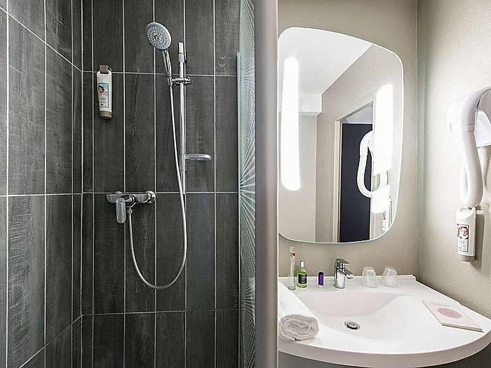 ibis Thane 𝗕𝗢𝗢𝗞 Thane Hotel 𝘄𝗶𝘁𝗵 ₹𝟬 𝗣𝗔𝗬𝗠𝗘𝗡𝗧