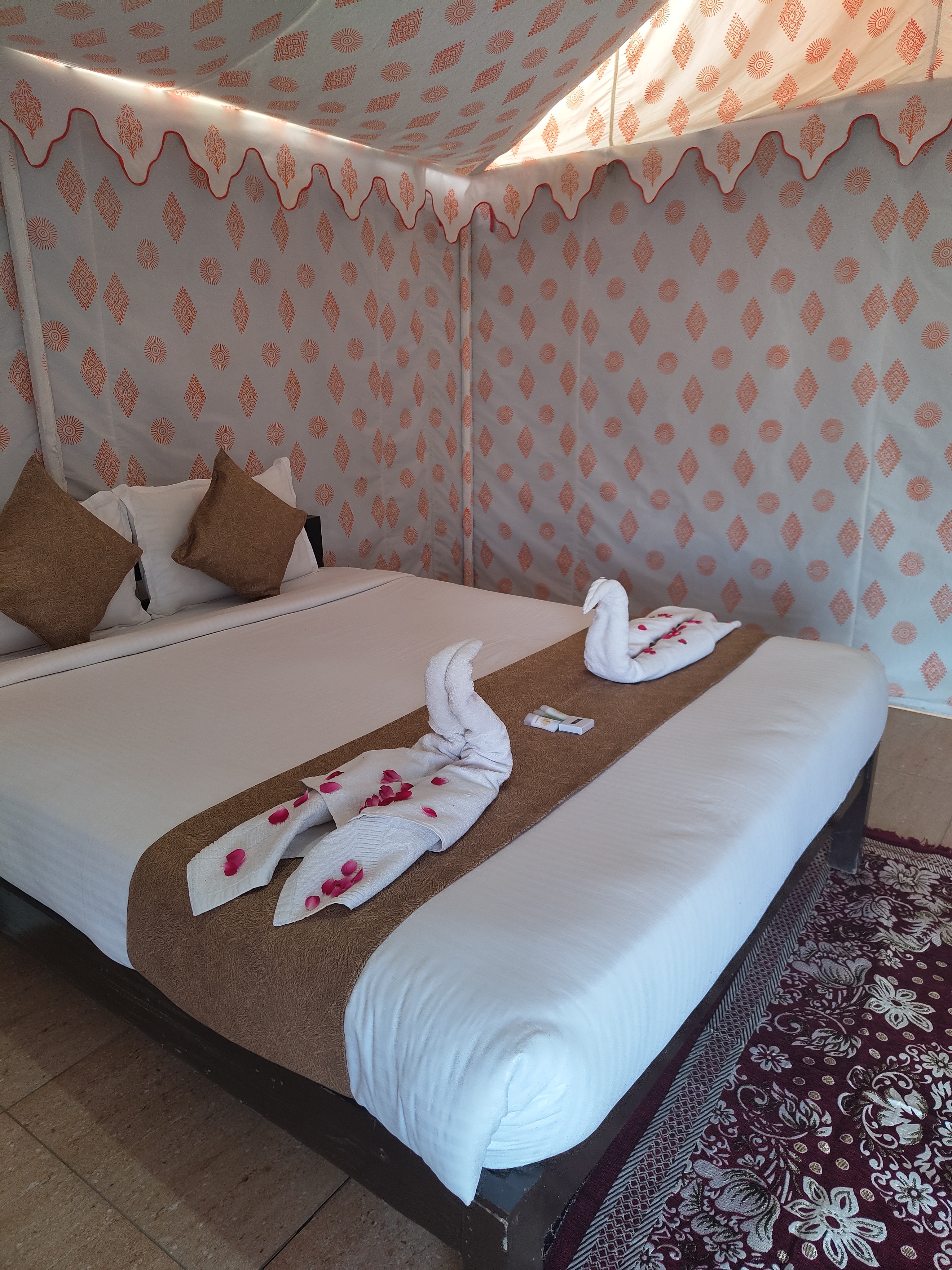 Unity Holiday Resort 𝗕𝗢𝗢𝗞 Tilakwada Resort 𝘄𝗶𝘁𝗵 𝗙𝗥𝗘𝗘 𝗖𝗮𝗻𝗰𝗲𝗹𝗹𝗮𝘁𝗶𝗼𝗻