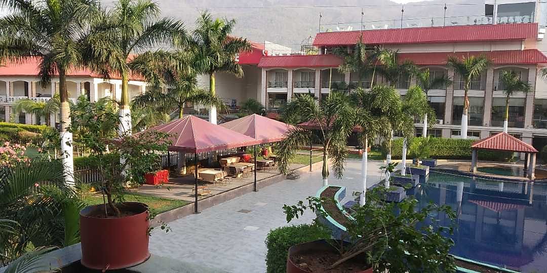 THE WAVE INTERNATIONAL 𝗕𝗢𝗢𝗞 Jamshedpur Resort 𝘄𝗶𝘁𝗵 ₹𝟬 𝗣𝗔𝗬𝗠𝗘𝗡𝗧