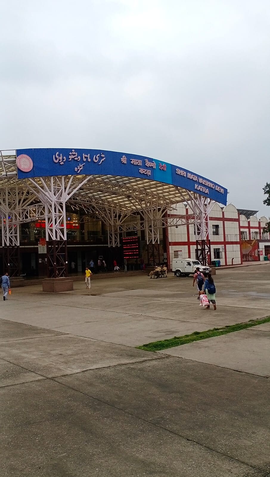 The VaishnodeviIRCTC Guest House 𝗕𝗢𝗢𝗞 Katra Guest House 𝘄𝗶𝘁𝗵 ₹𝟬 𝗣𝗔𝗬𝗠𝗘𝗡𝗧