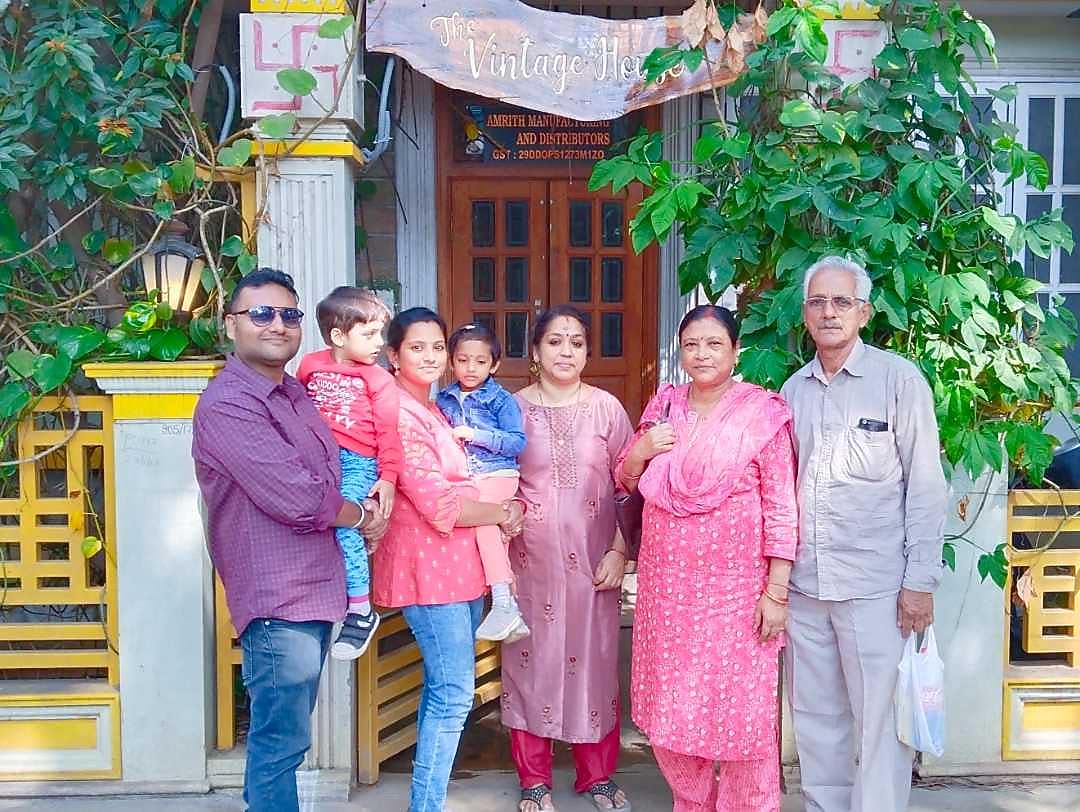 The Vintage House | Rooms & Kitchen 𝗕𝗢𝗢𝗞 Mysore Homestay 𝘄𝗶𝘁𝗵 ₹𝟬 𝗣𝗔𝗬𝗠𝗘𝗡𝗧