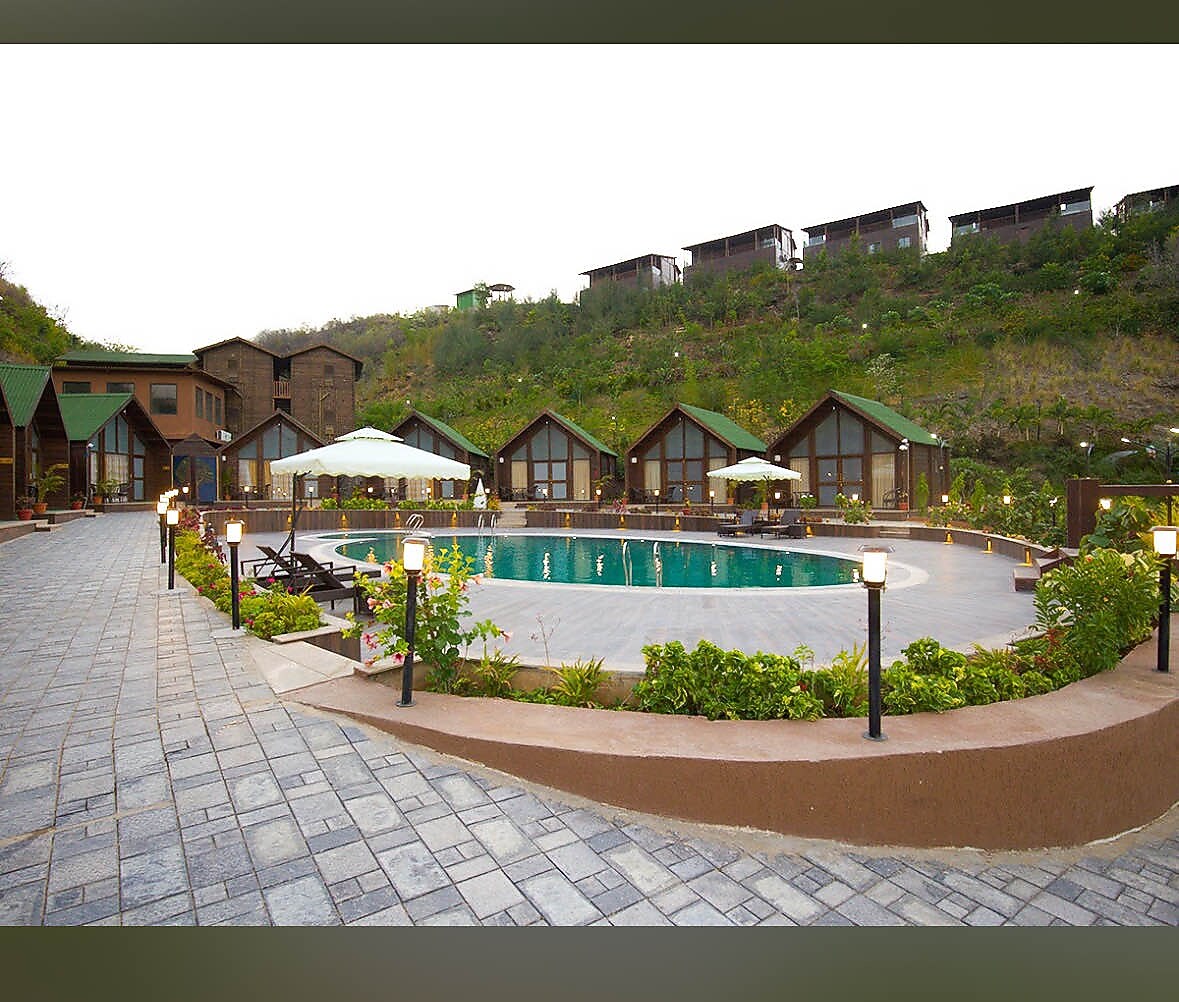 Vasant Kunj Nature Resort 𝗕𝗢𝗢𝗞 Udaipur Resort 𝘄𝗶𝘁𝗵 𝗙𝗥𝗘𝗘 𝗖𝗮𝗻𝗰𝗲𝗹𝗹𝗮𝘁𝗶𝗼𝗻