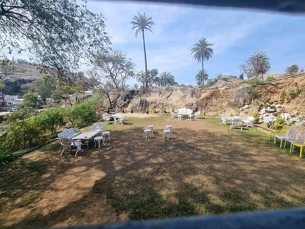 Hotel Kaka Inn, Mount Abu 𝗕𝗢𝗢𝗞 Mount Abu Hotel 𝘄𝗶𝘁𝗵 ₹𝟬 𝗣𝗔𝗬𝗠𝗘𝗡𝗧