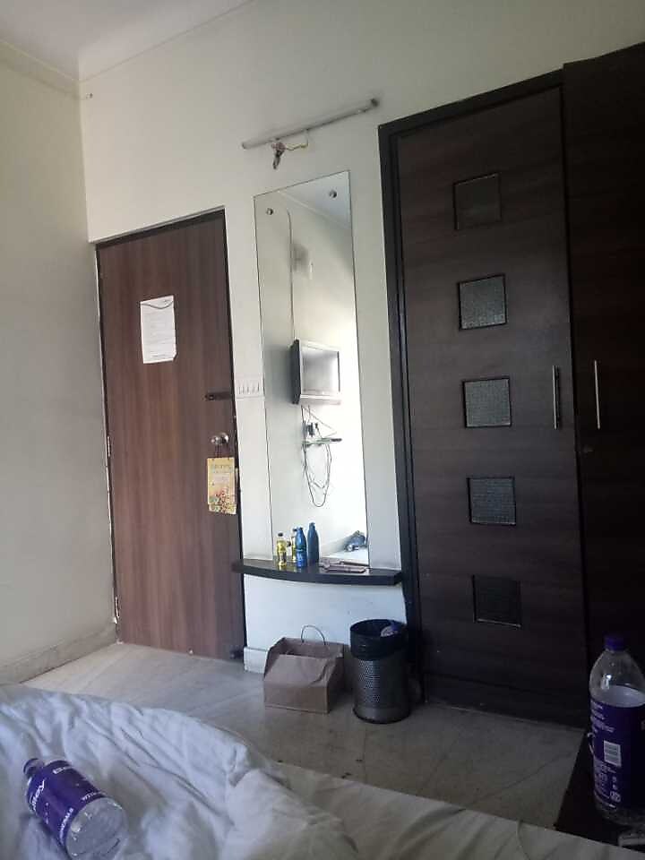 Silicon Hearth 1 Apartment Rooms & Caretaker 𝗕𝗢𝗢𝗞 Bangalore