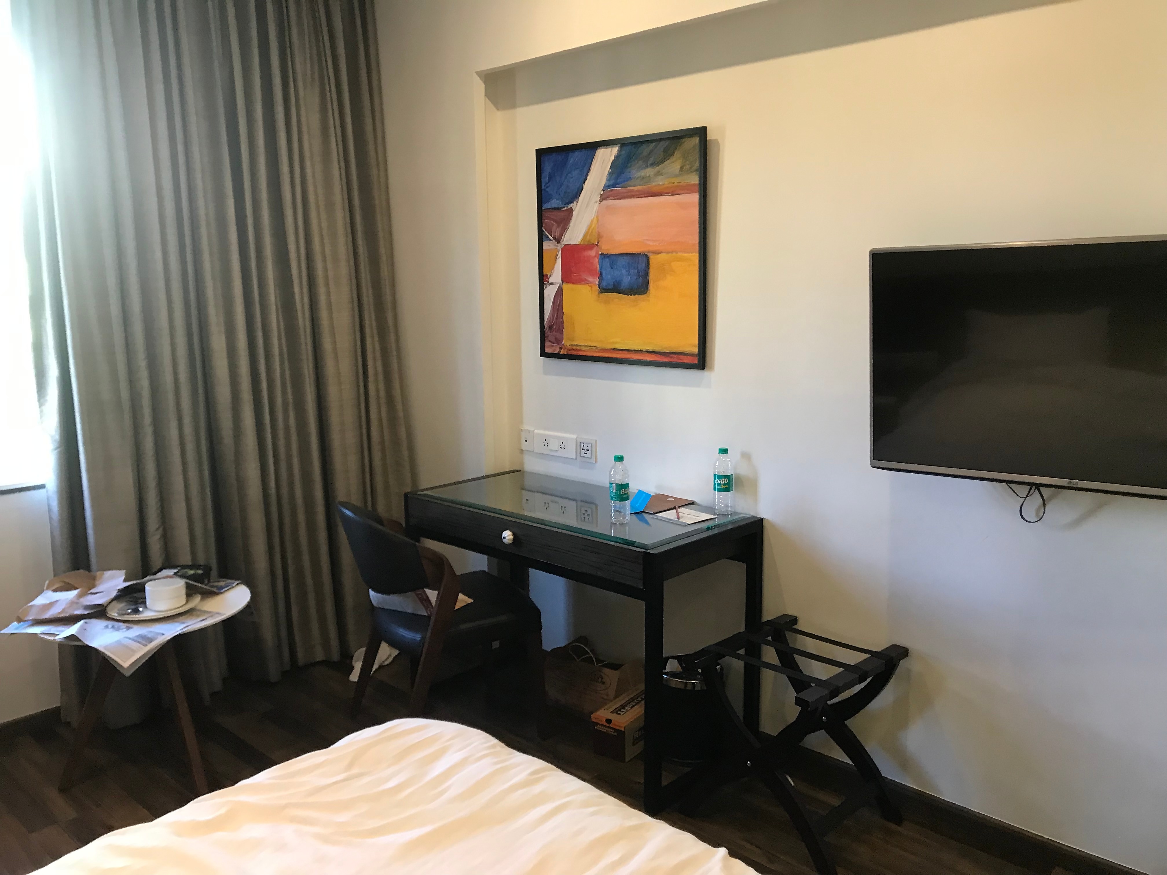 The Royale Senate Race Course 𝗕𝗢𝗢𝗞 Bangalore Hotel 𝘄𝗶𝘁𝗵 𝗙𝗥𝗘𝗘 𝗖𝗮𝗻𝗰𝗲𝗹𝗹𝗮𝘁𝗶𝗼𝗻