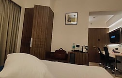 Room IMAGE by Harshit Dave