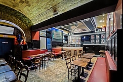 Alessandro Palace & Bar Hostel, Rome