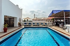 Maru Maru Hotel, Ilala