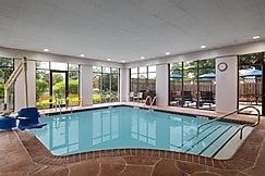 Hampton Inn Washington Dulles Airport South Hotel, Manassas