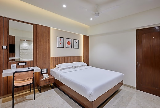 Hotel Karl Residency