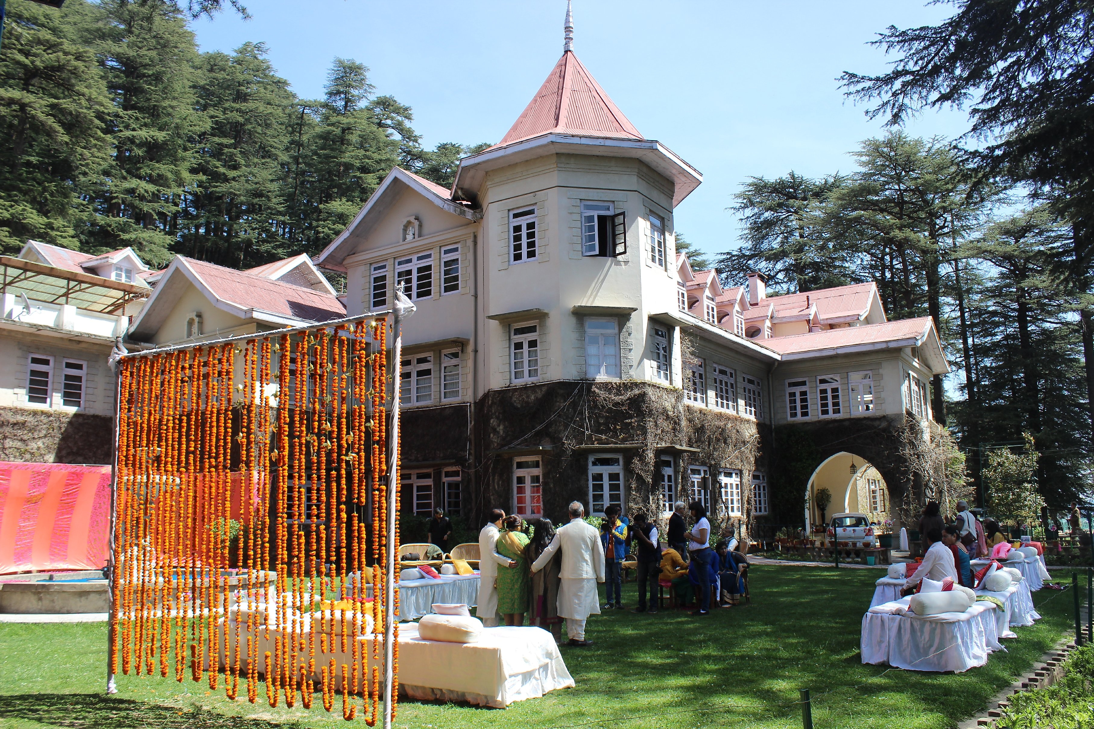 Woodville Palace by Signum Shimla INR 1440 OFF ( ̶5̶9̶5̶2̶ ) Hotel