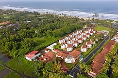 Nanu Beach Resort and Spa, Malvan