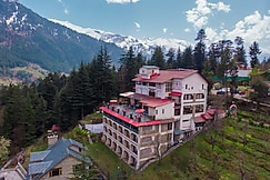 Hotel Snowcrest Manor, Manali