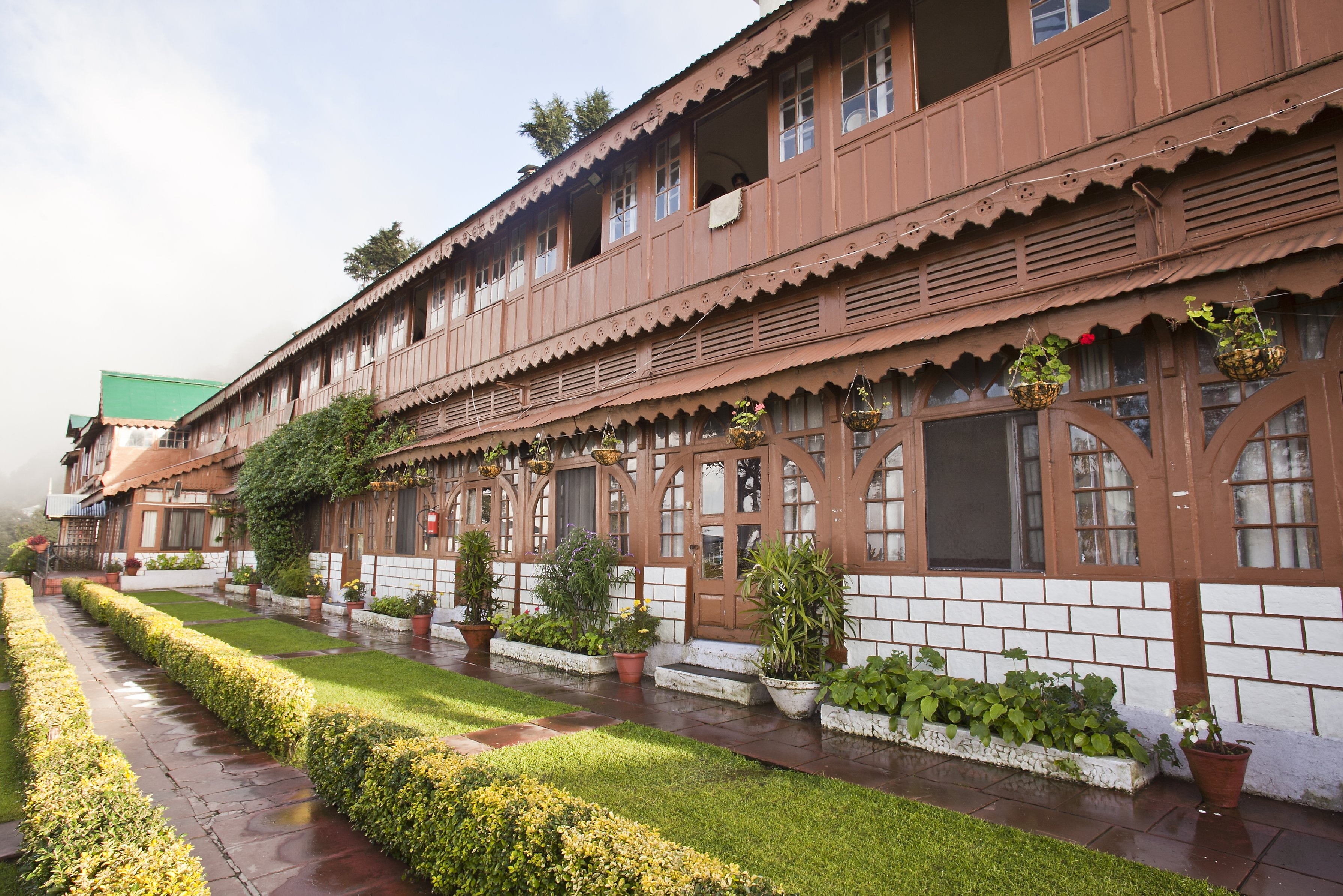 Grand View Hotel Best Rates on Dalhousie Hotel Deals, Reviews & Photos
