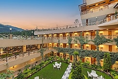 Snow Valley Resorts & Spa (A Centrally Heated Mountain Side Resorts )