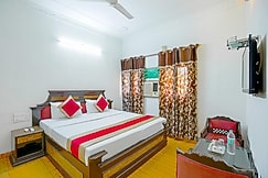 Hotel Arina, Chandigarh