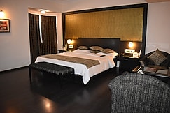 Hotel Royal Highness, Ahmedabad