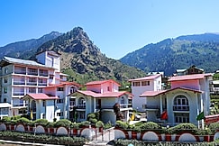 De Vivendi Resorts (35000 Sq.ft Open Lawn with BBQ, Kullu