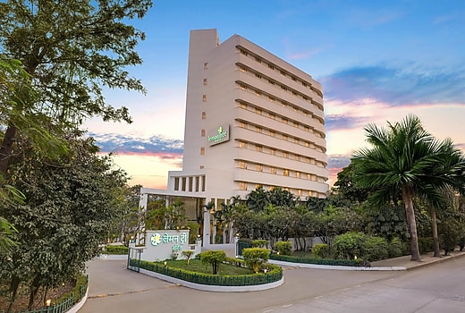 Lemon Tree Hotel Hinjawadi