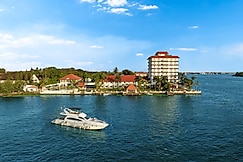 Taj Malabar Resort & Spa, Kochi, Kumarakom