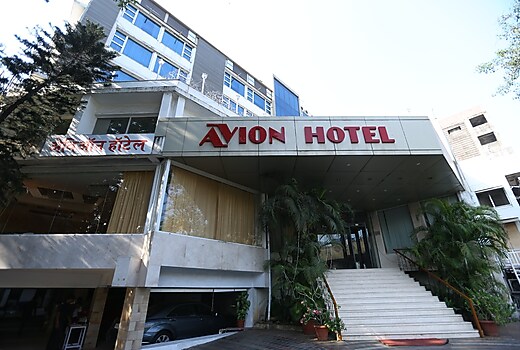 Avion Hotel
