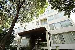 Pravasa Hotel Indore, Indore