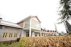 Hotel Sarvari, Kullu (HPTDC), Kullu