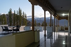 Spic n Span Main Market Leh, Leh