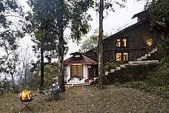Rosastays Jeolikote - Heritage Villa, Nainital