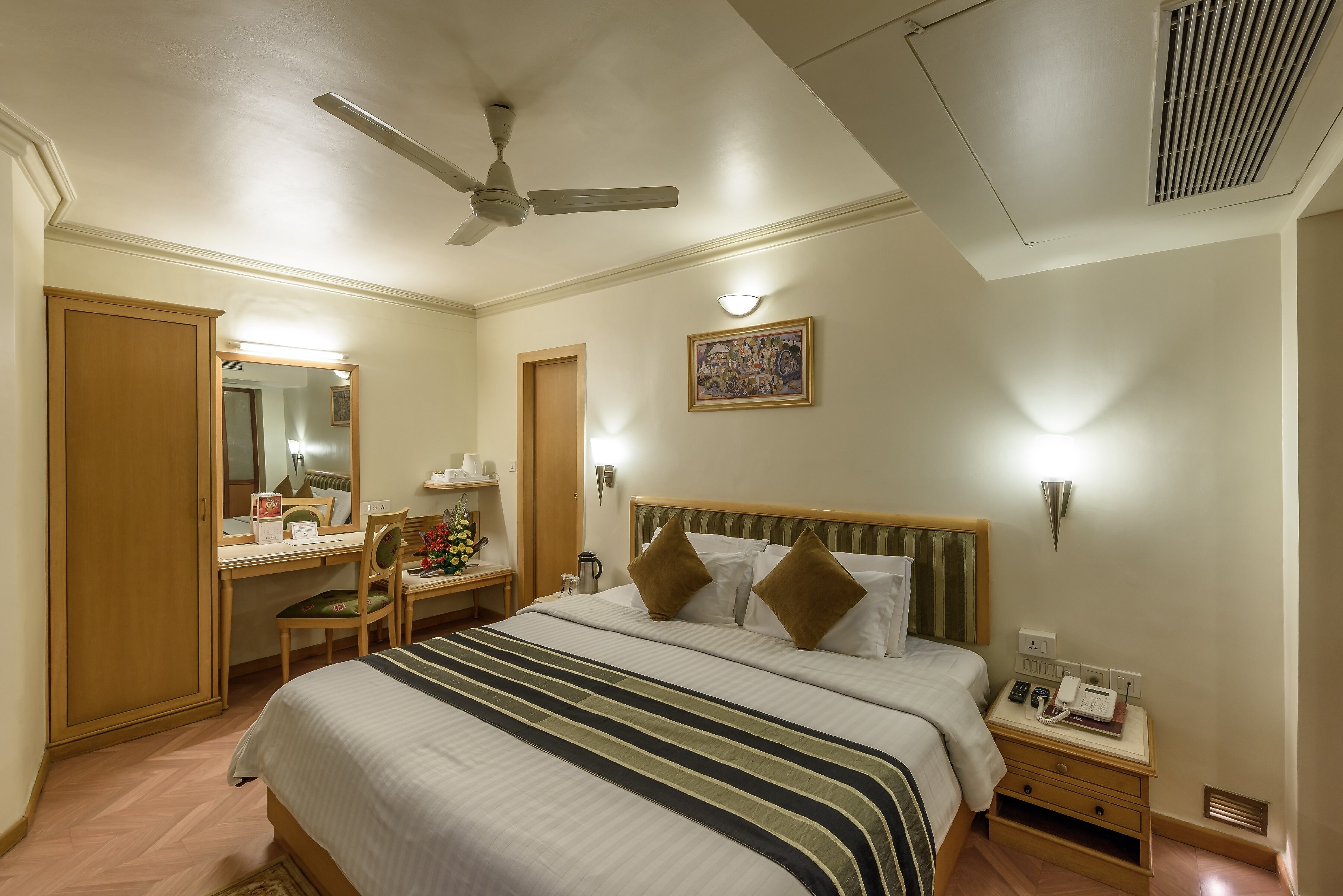 Couple Hotels In Lajpat Nagar Delhi Couple Friendly Hotel Starting 336 Upto 69 Off On 474 Lajpat Nagar Delhi Hotels