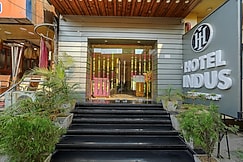 Hotel Indus, अमृतसर