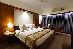 HOTEL PLR GRAND, Tirupati