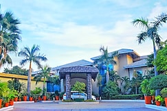 Dee Marks Hotel & Resort Delhi Airport, दिल्ली