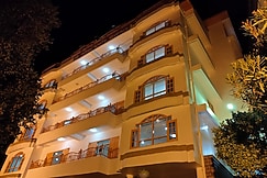 Hotel Kalra Regency - Pure Vegetarian Hotel, Chail